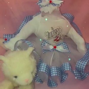 new   0 to 3 months. 3 piece t.